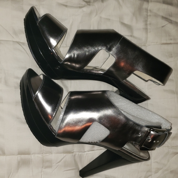 Michael Michael Kors Carla platform size 9 - Picture 2 of 4